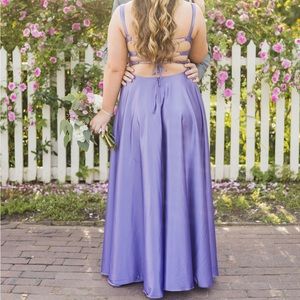 Worn once for prom great condition